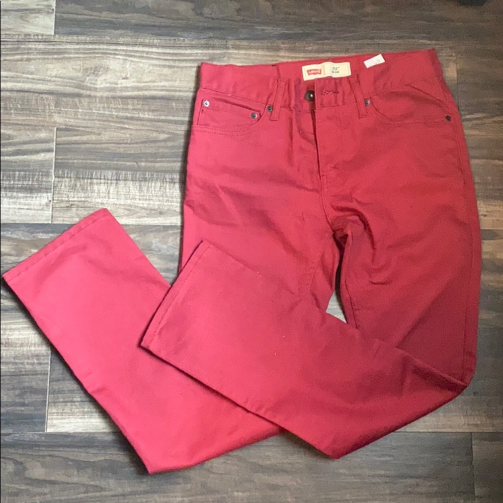 Levi Slim Fit Jeans